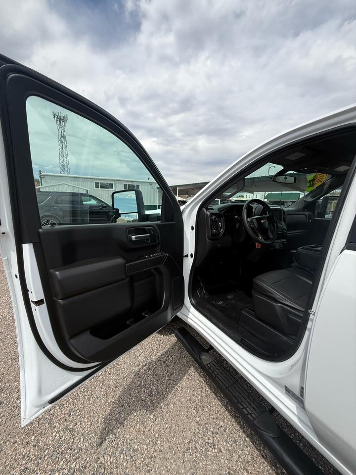 Chevrolet Silverado 2500HD Work Truck Crew Cab Short Bed 4WD 2023
