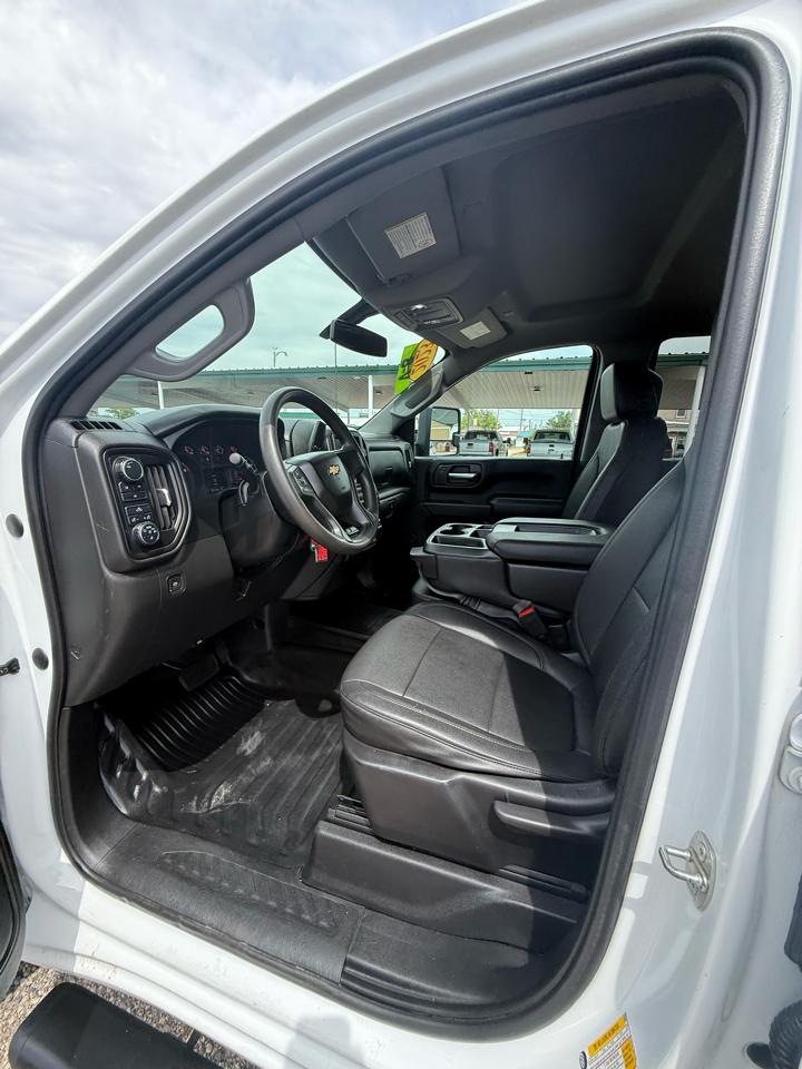 Chevrolet Silverado 2500HD Work Truck Crew Cab Short Bed 4WD 2023