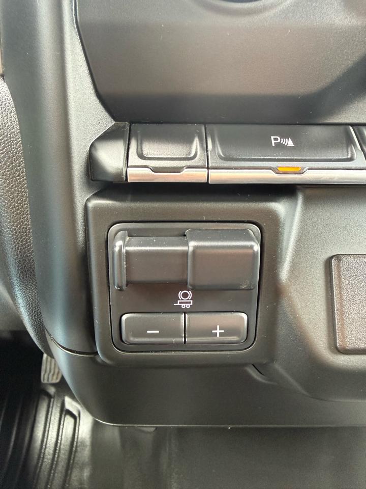Chevrolet Silverado 2500HD Work Truck Crew Cab Short Bed 4WD 2023