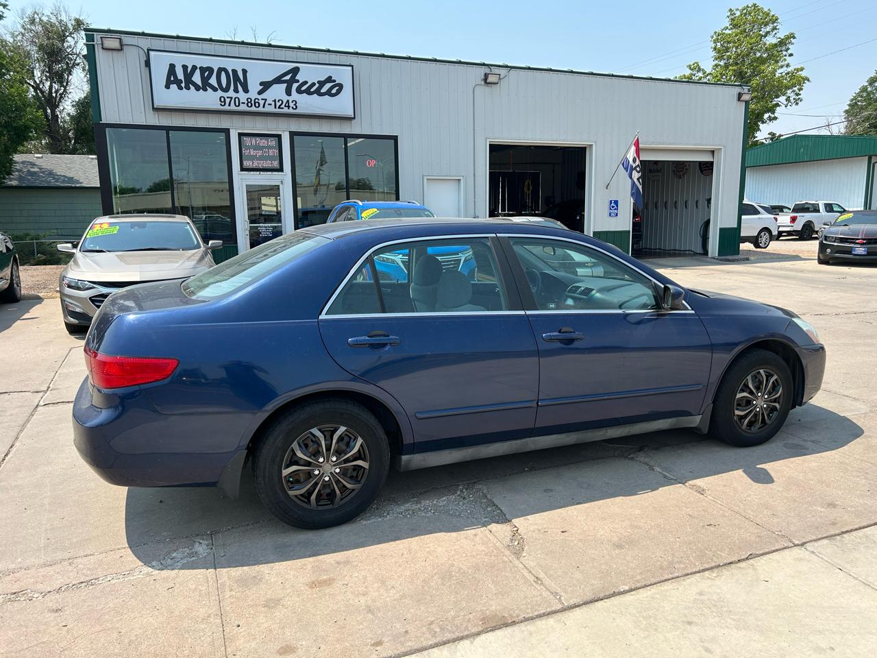 Honda Accord LX sedan AT 2005