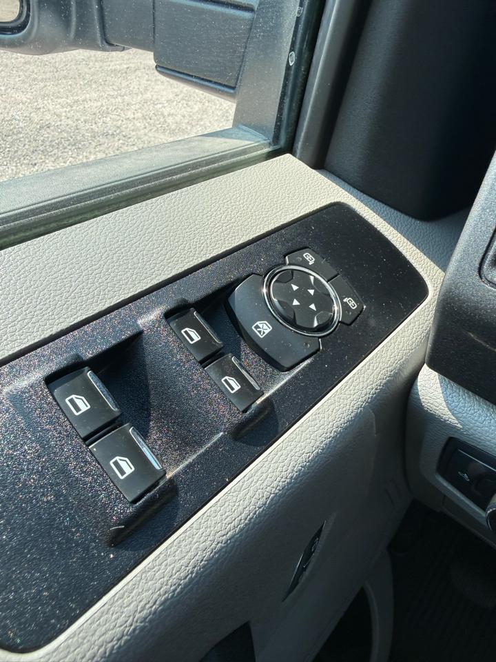Ford F-250 SD XL SuperCab Long Bed 4WD 2020