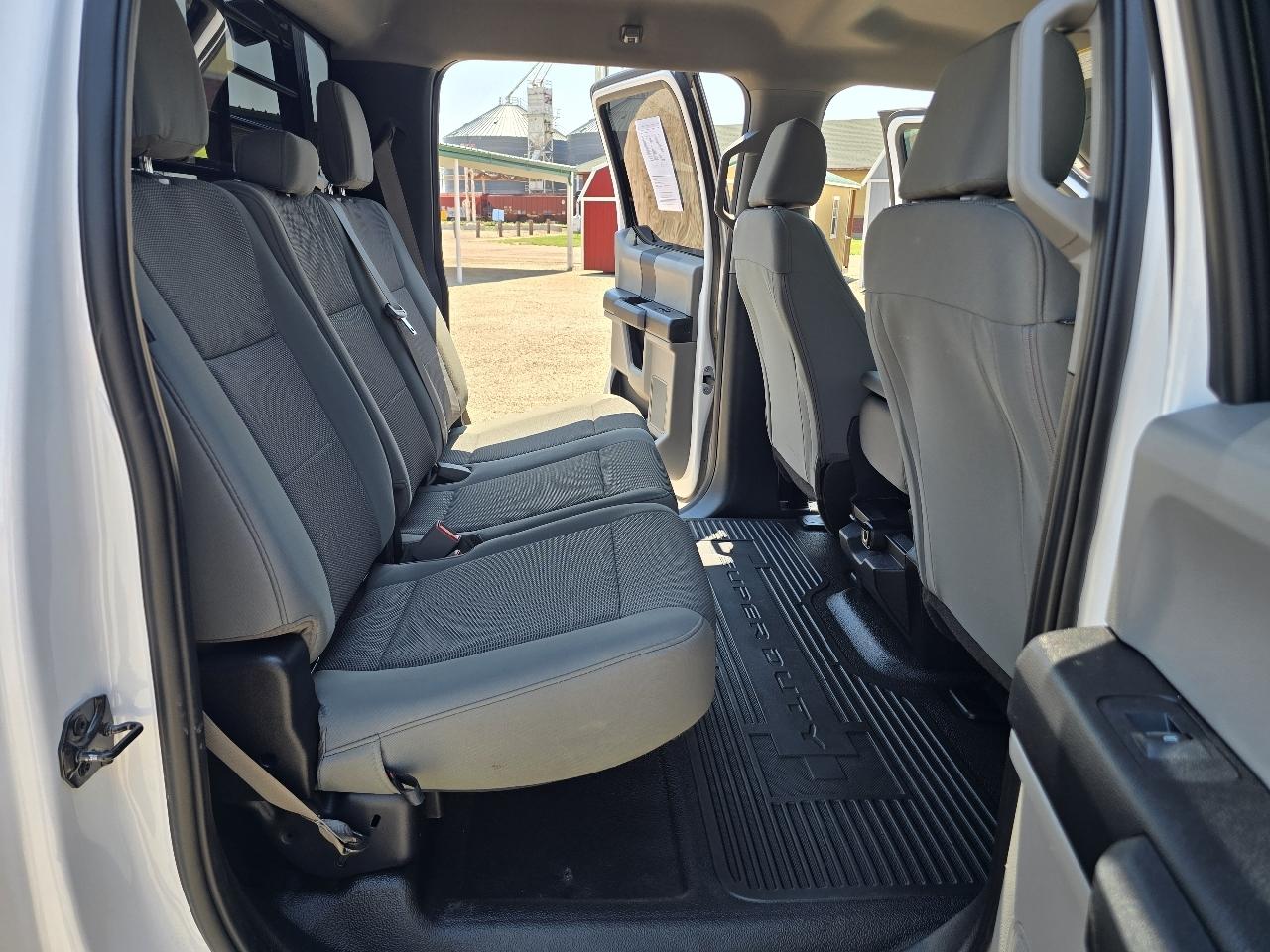 Ford F-350 SD XL Crew Cab Long Bed 4WD 2019