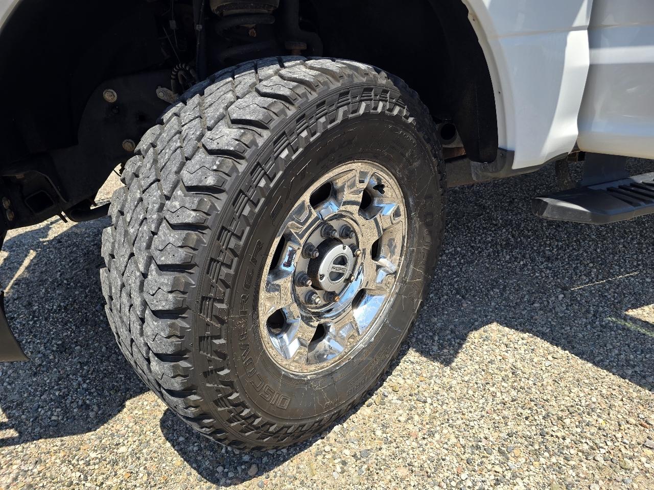 Ford F-350 SD XL Crew Cab Long Bed 4WD 2019