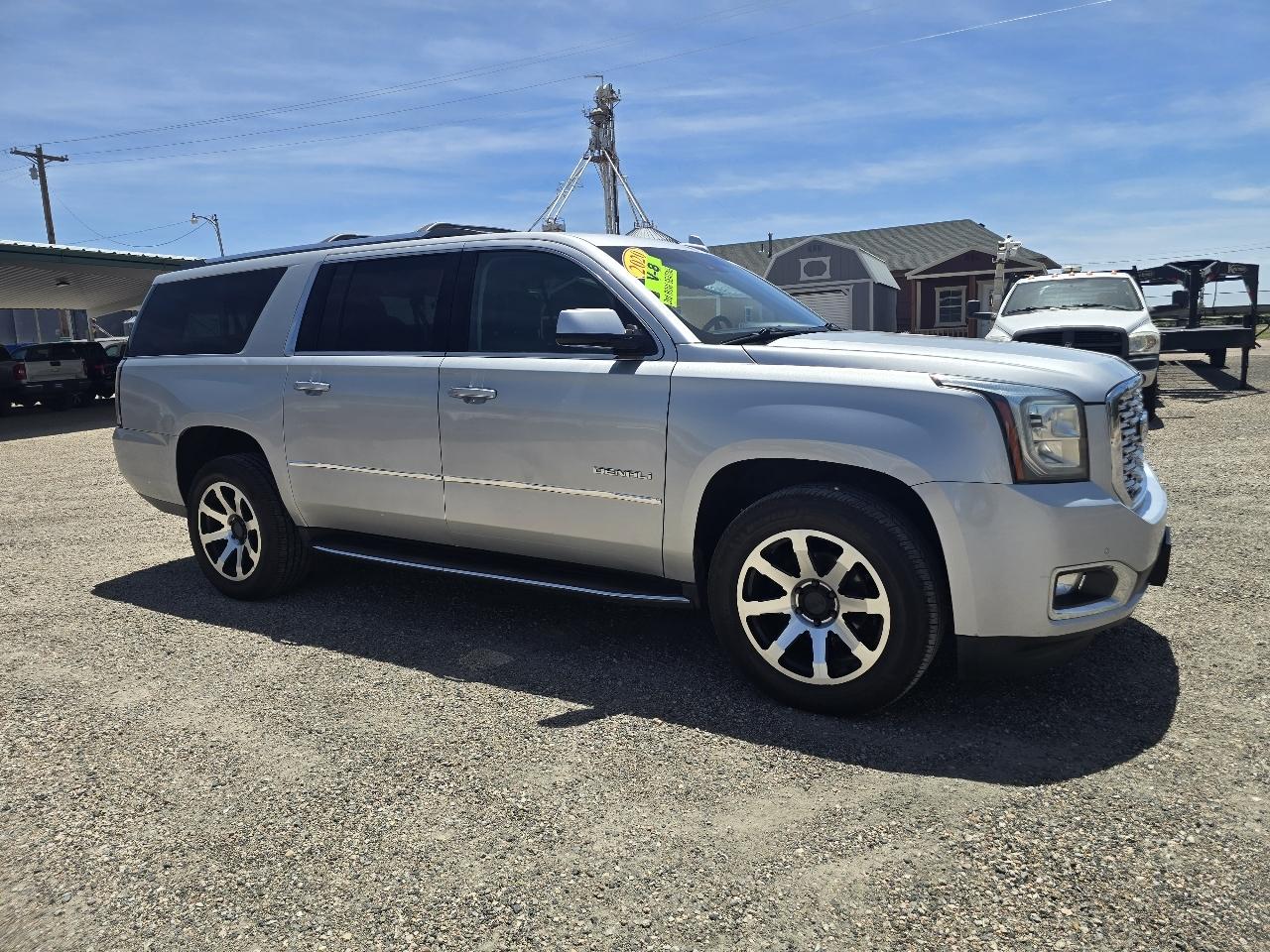 GMC Yukon XL Denali 4WD 2020