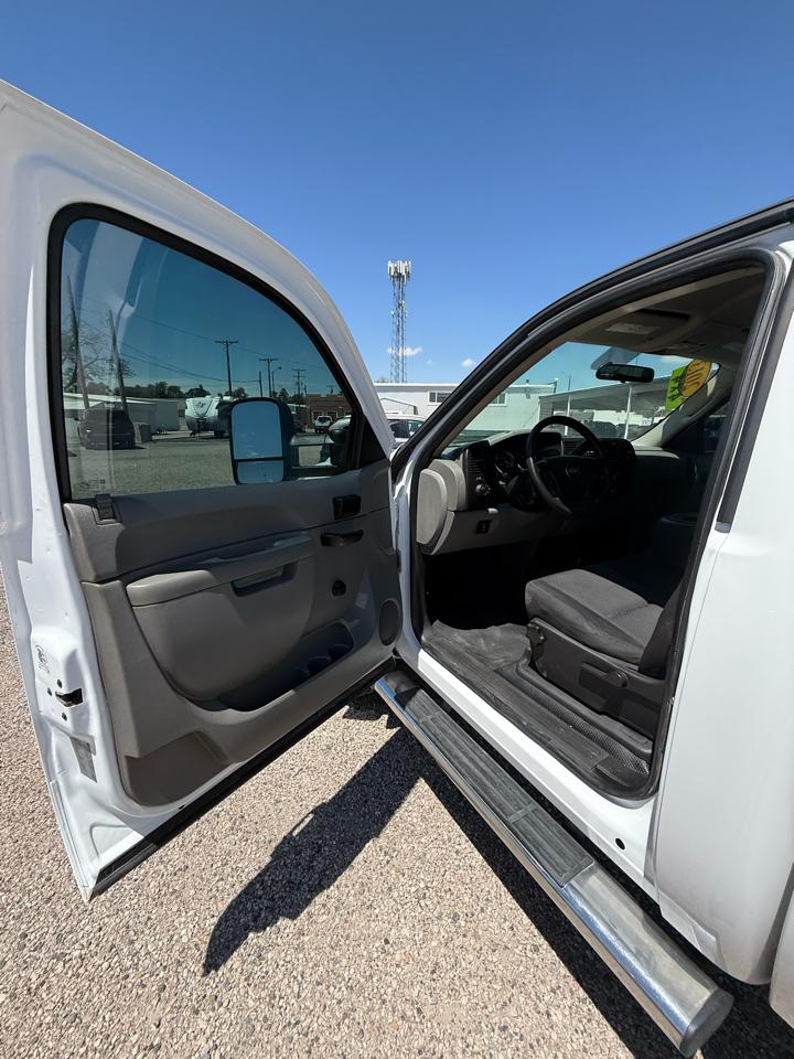 Chevrolet Silverado 2500HD Work Truck Long Box 4WD 2013