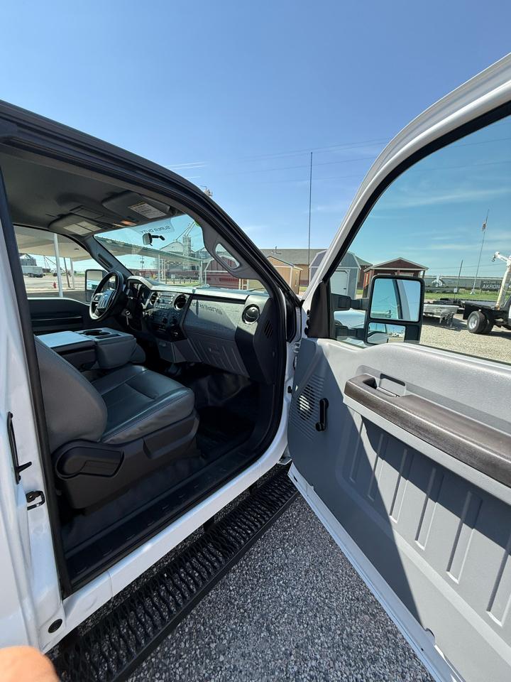 Ford F-250 SD XL SuperCab 4WD 2013