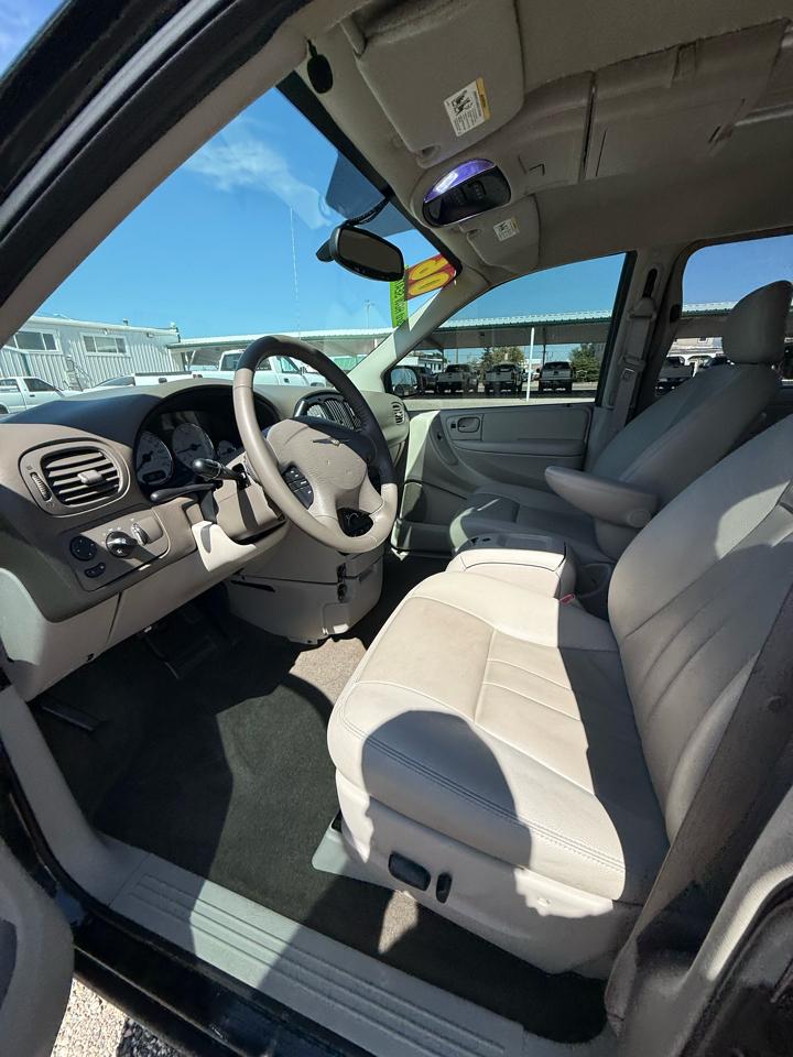 Chrysler Town & Country Touring 2006