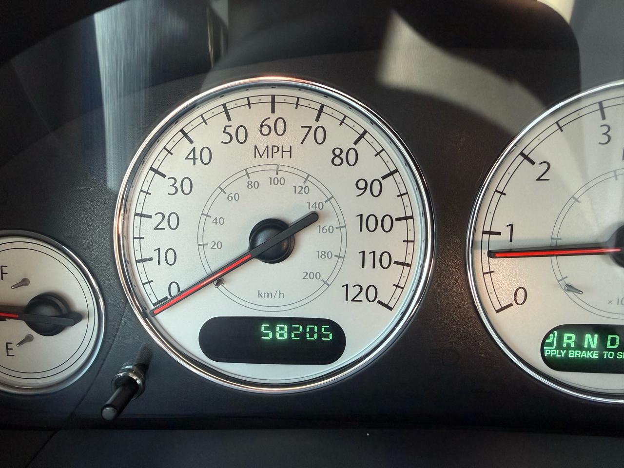 Chrysler Town & Country Touring 2006