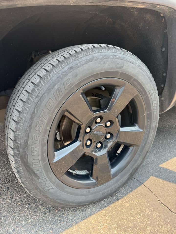 Chevrolet Silverado 1500 Custom Double Cab 4WD 2017