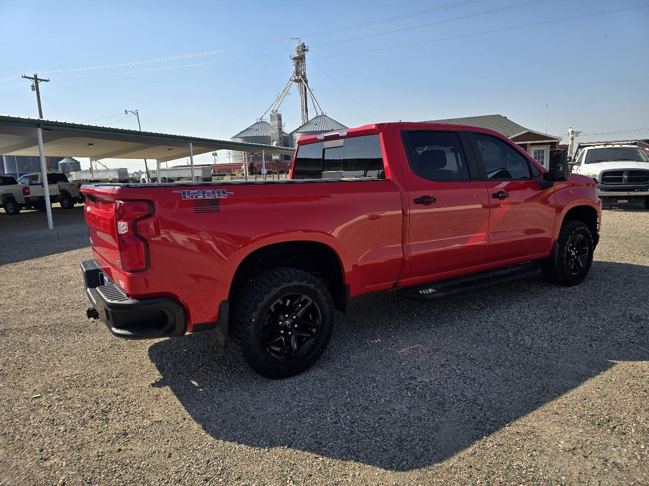 Chevrolet Silverado 1500 LT Trail Boss Crew Cab Long Box 4WD 2020
