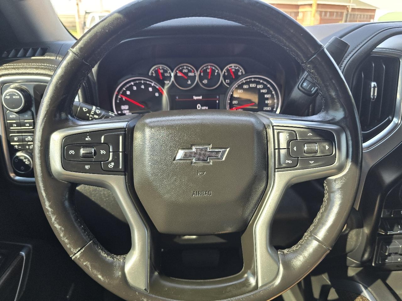 Chevrolet Silverado 1500 LT Trail Boss Crew Cab Long Box 4WD 2020