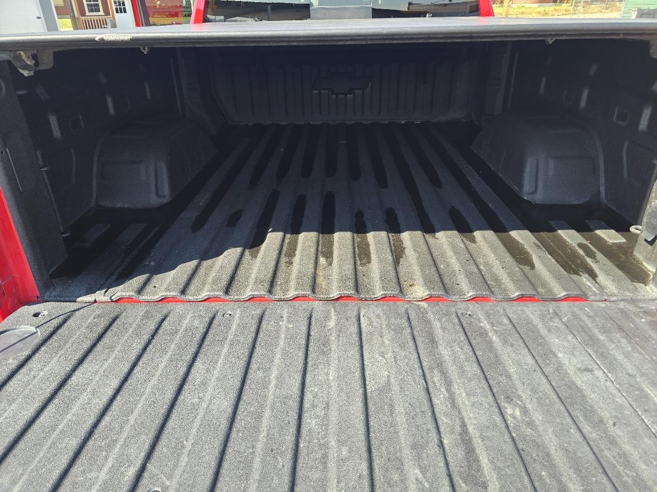 Chevrolet Silverado 1500 LT Trail Boss Crew Cab Long Box 4WD 2020