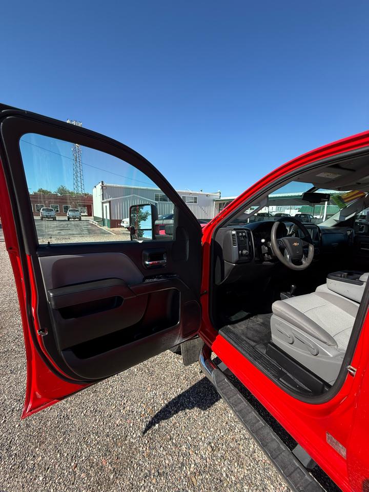 Chevrolet Silverado 2500HD Work Truck Crew Cab 4WD 2016