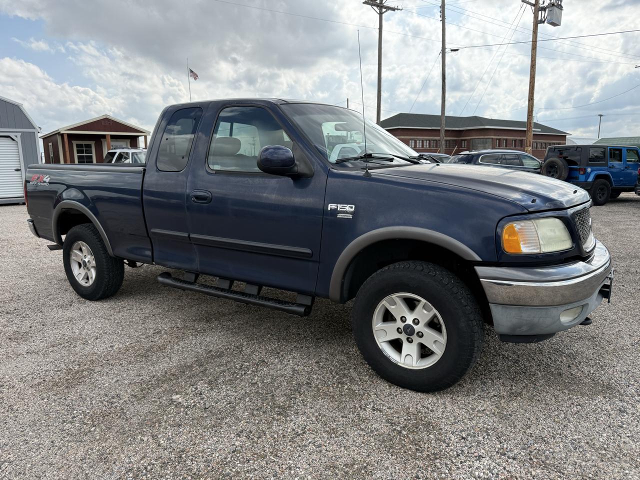 Ford F-150 XLT SuperCab Long Bed 4WD 2002