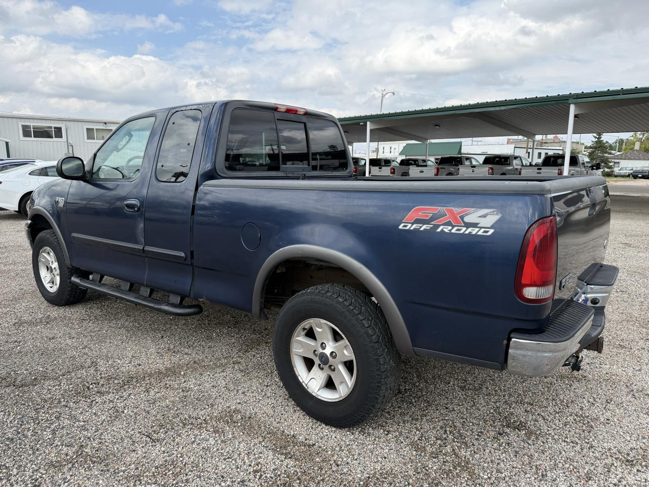 Ford F-150 XLT SuperCab Long Bed 4WD 2002