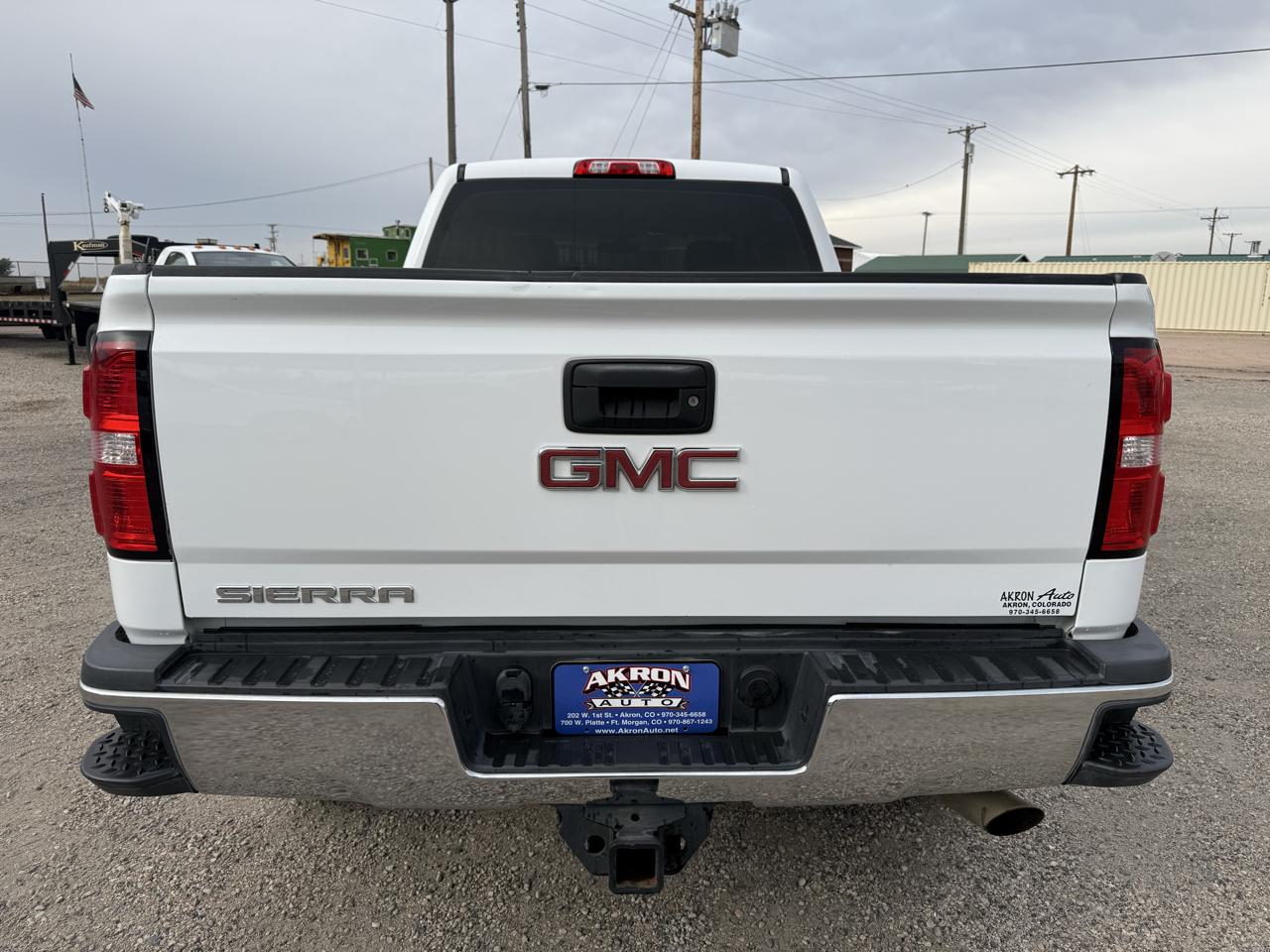 GMC Sierra 2500HD Crew Cab Short Bed 4WD 2017