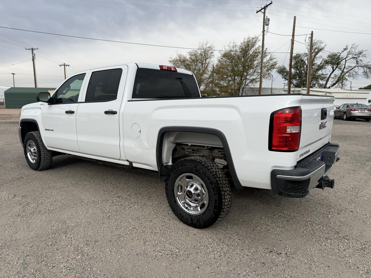 GMC Sierra 2500HD Crew Cab Short Bed 4WD 2017