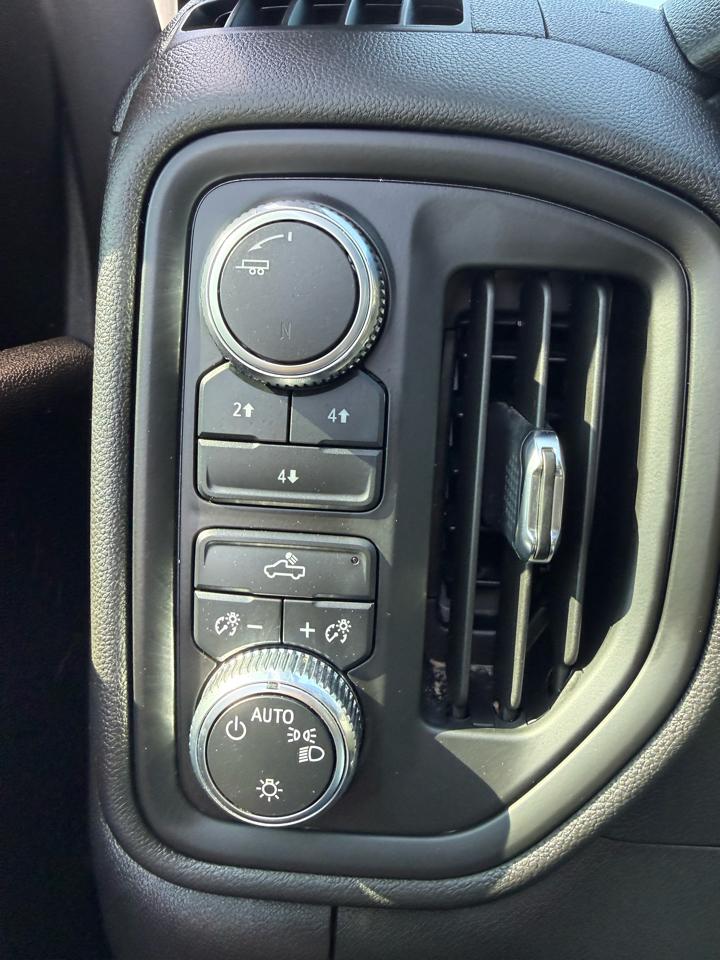 GMC Sierra 2500HD Pro Crew Cab 4WD SB 2022