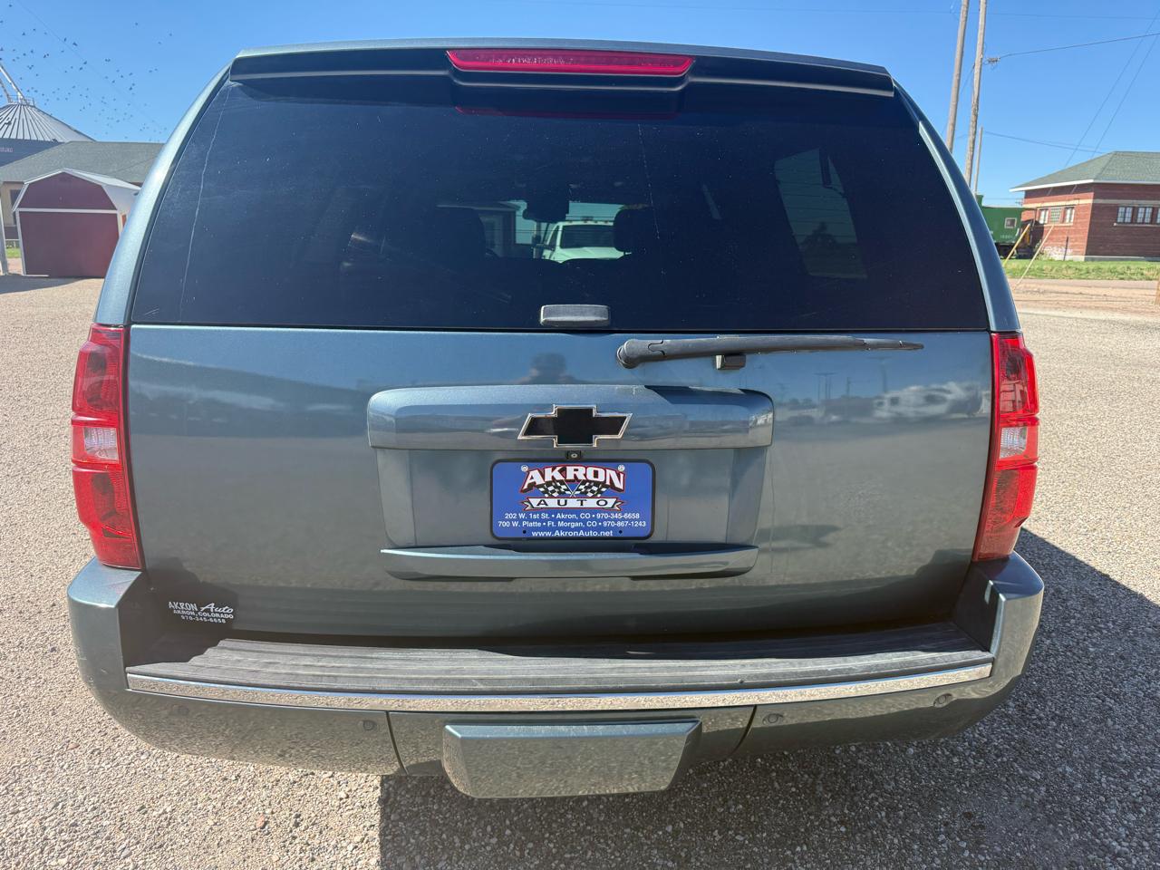 Chevrolet Suburban LTZ 1500 4WD 2010