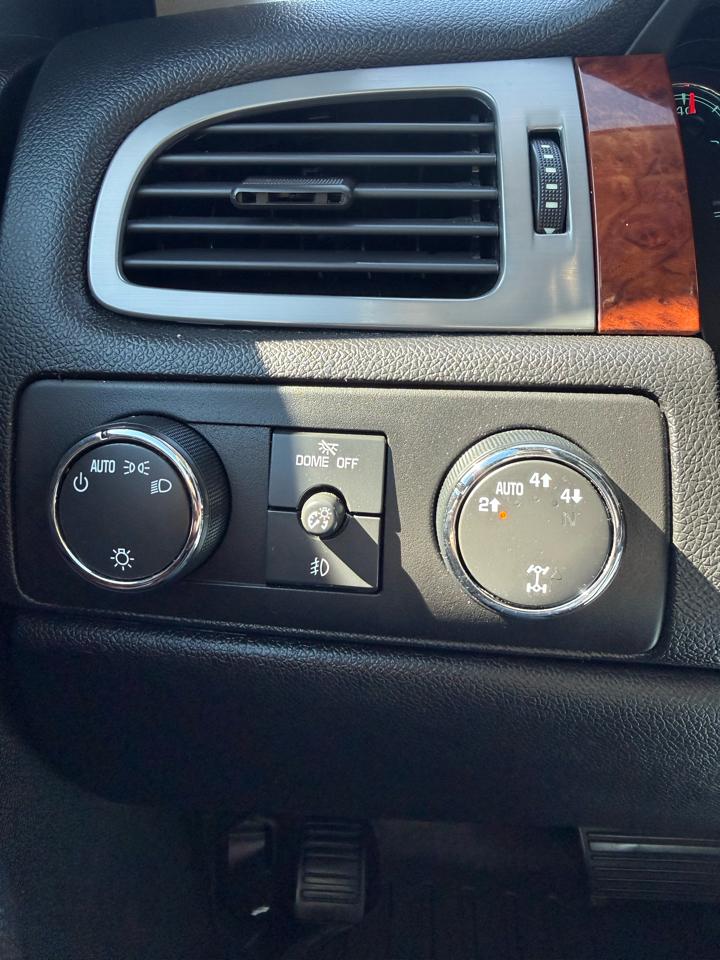 Chevrolet Suburban LTZ 1500 4WD 2010
