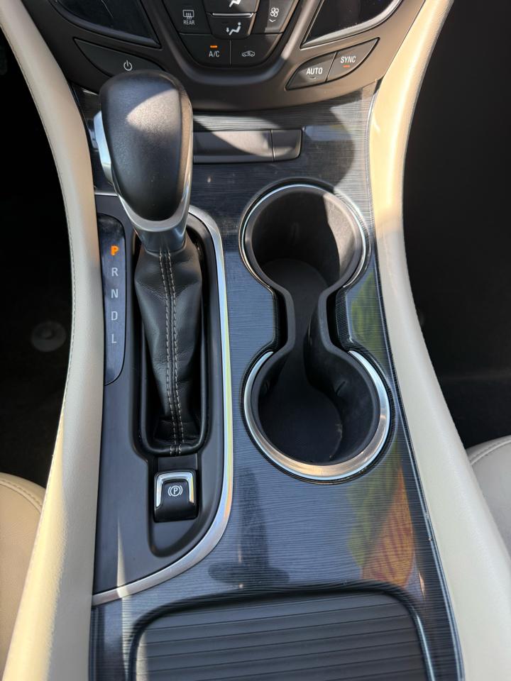 Buick Envision Essense AWD 2018