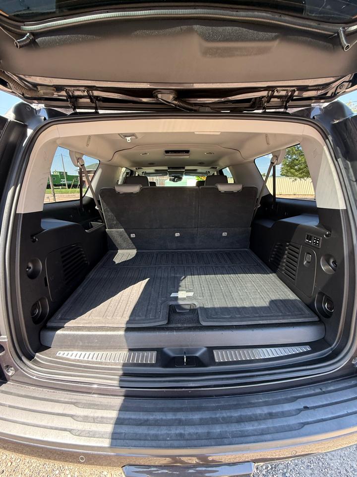 Chevrolet Suburban LT 4WD 2018