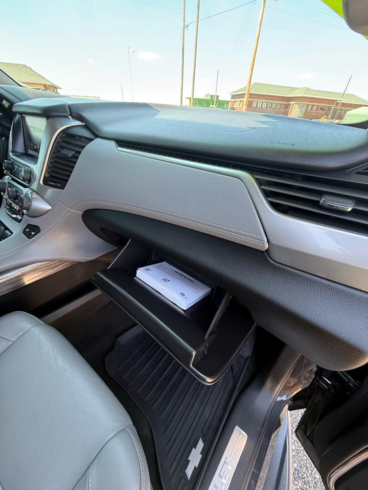 Chevrolet Suburban LT 4WD 2018