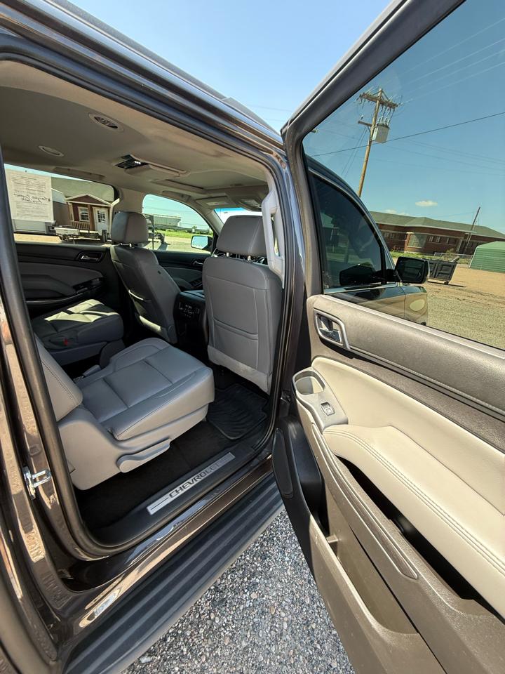 Chevrolet Suburban LT 4WD 2018