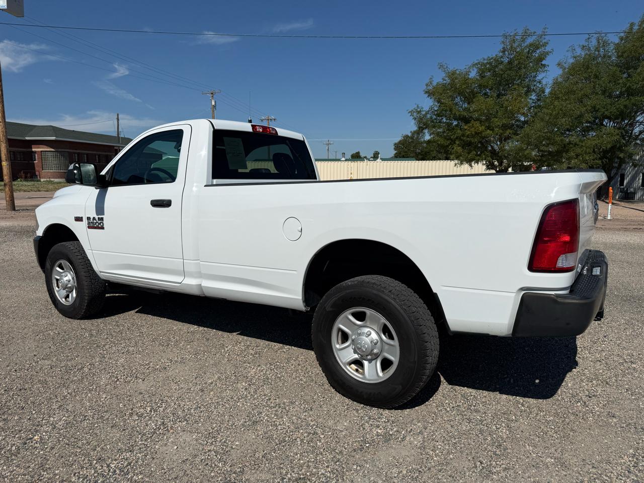 RAM 2500 Tradesman Regular Cab 4WD 2015