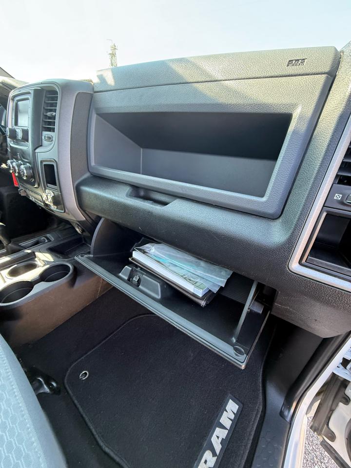 RAM 2500 Tradesman Regular Cab 4WD 2015