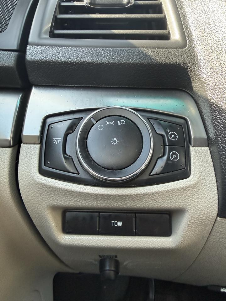 Ford Explorer 4WD 4dr Base 2013