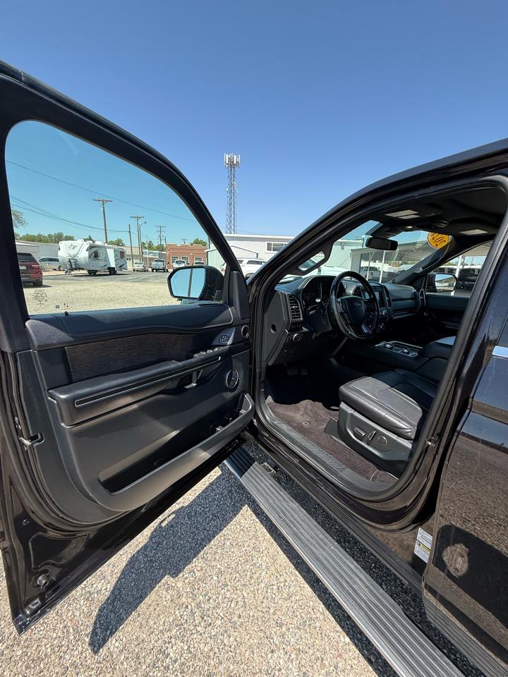 Ford Expedition MAX Limited 4WD 2021