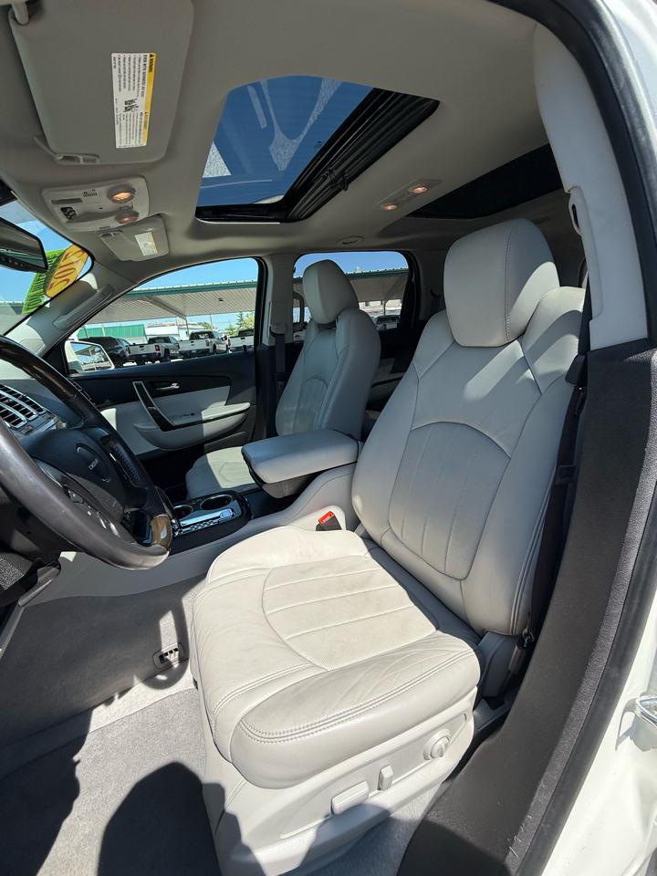 GMC Acadia Denali AWD 2012