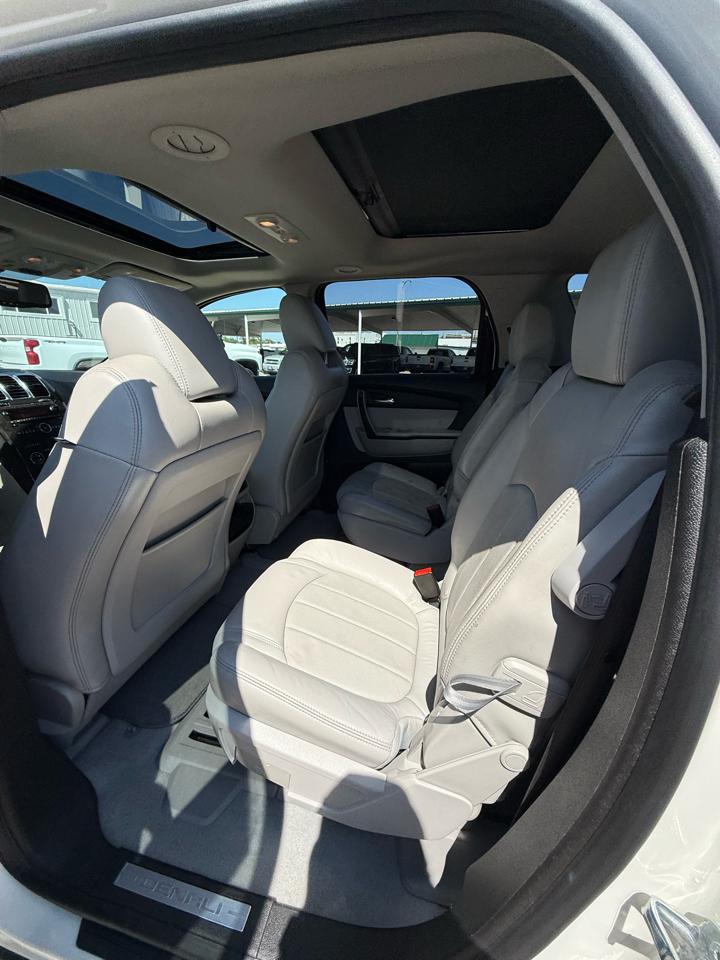 GMC Acadia Denali AWD 2012