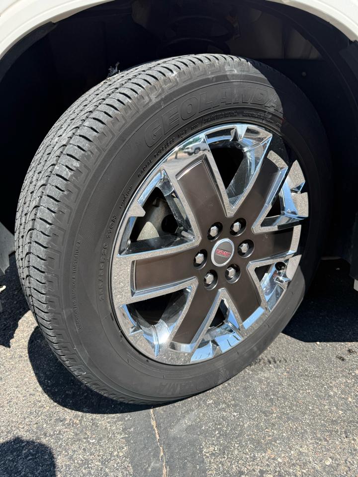 GMC Acadia Denali AWD 2012