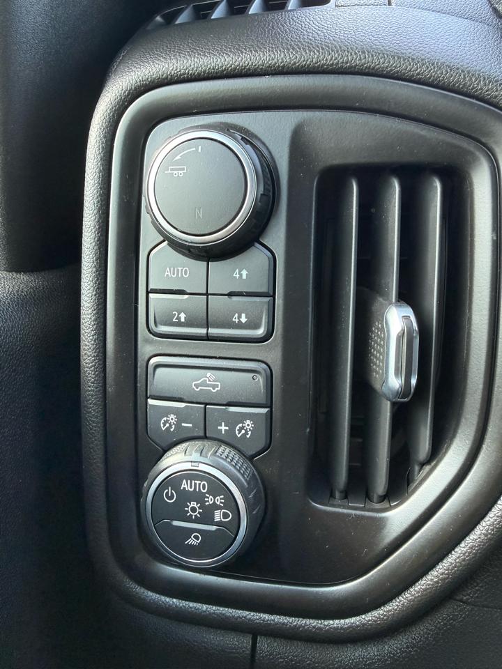 Chevrolet Silverado 2500HD Work Truck Double Cab Short Box 4WD 2020