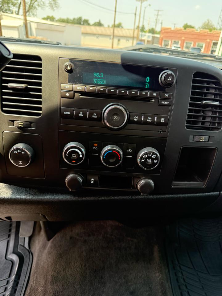 Chevrolet Silverado 2500HD LT Crew Cab 4WD 2014