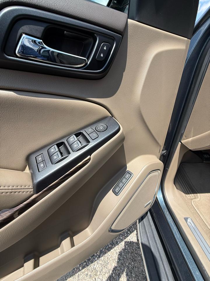 GMC Yukon SLT Standard Edition 4WD 2019