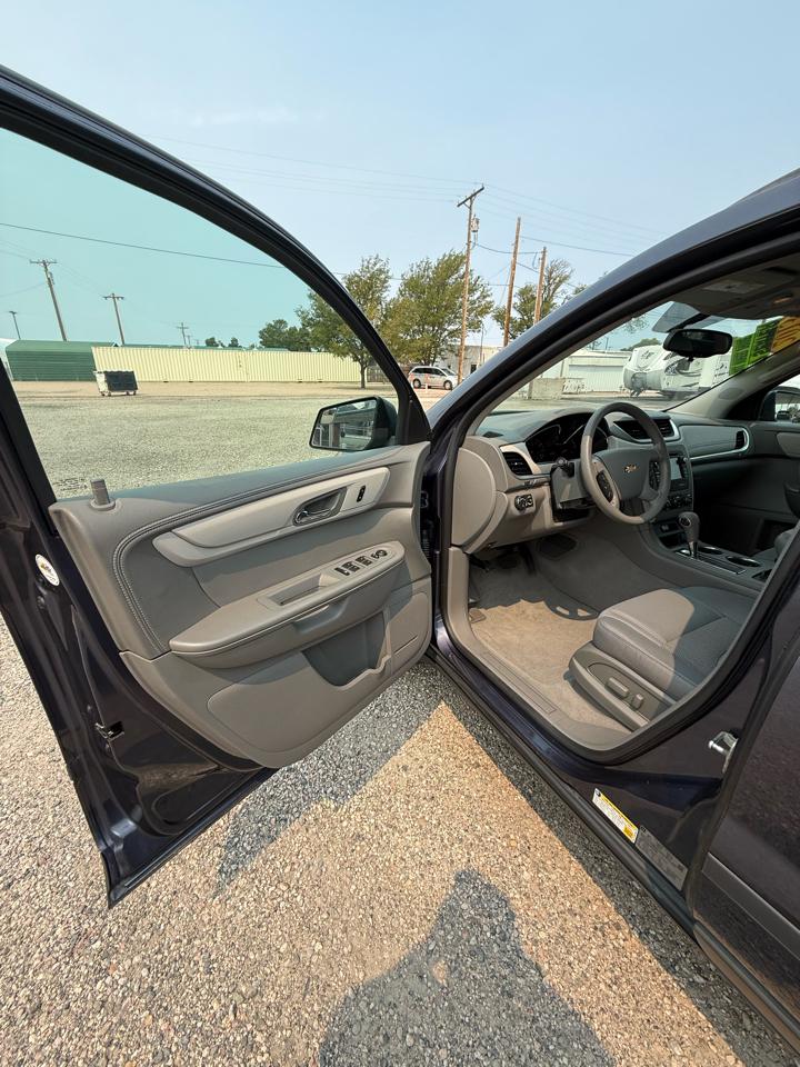 Chevrolet Traverse LS AWD 2013