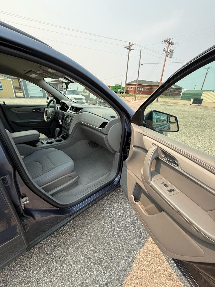 Chevrolet Traverse LS AWD 2013