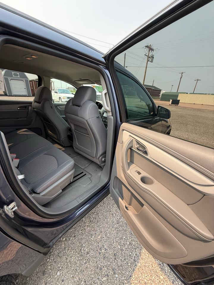 Chevrolet Traverse LS AWD 2013