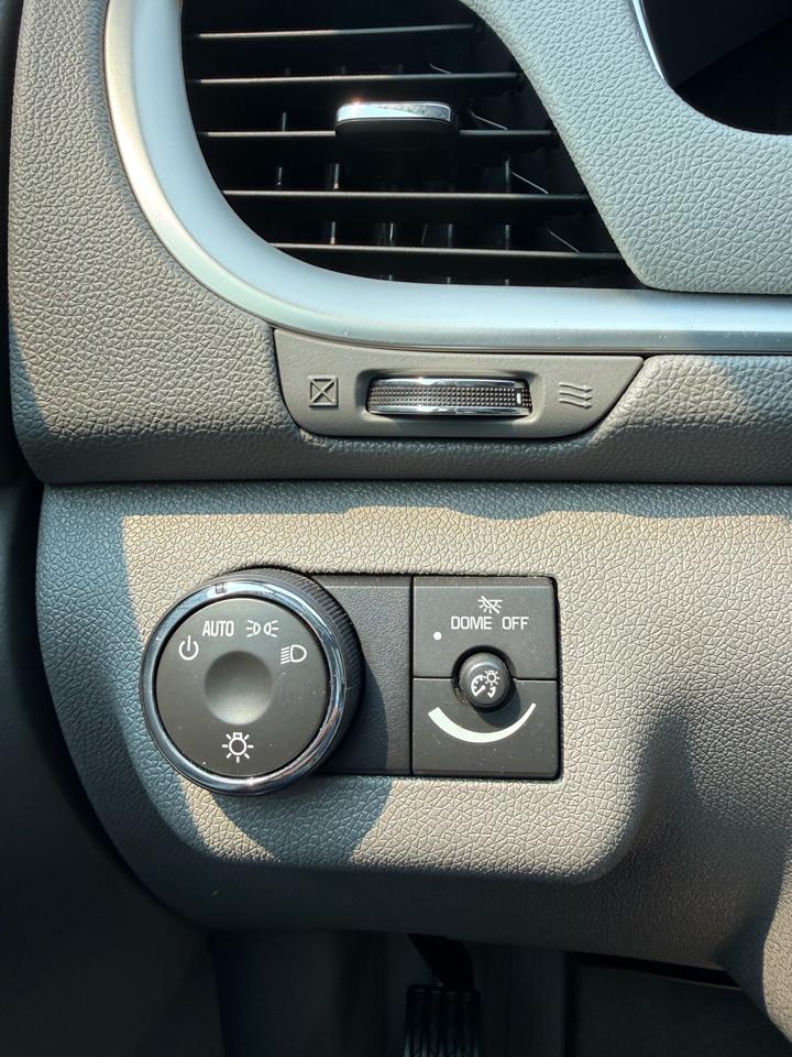 Chevrolet Traverse LS AWD 2013