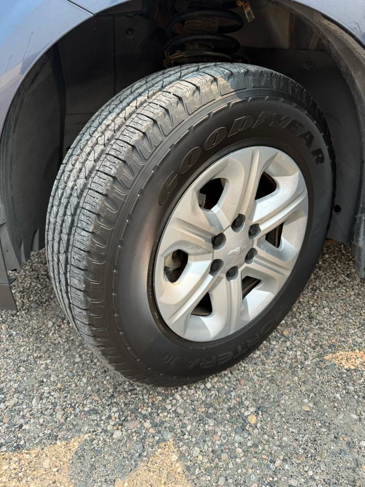Chevrolet Traverse LS AWD 2013