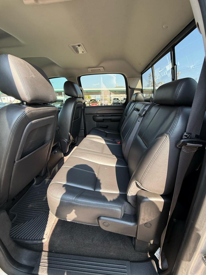 Chevrolet Silverado 1500 LT Crew Cab 4WD 2013