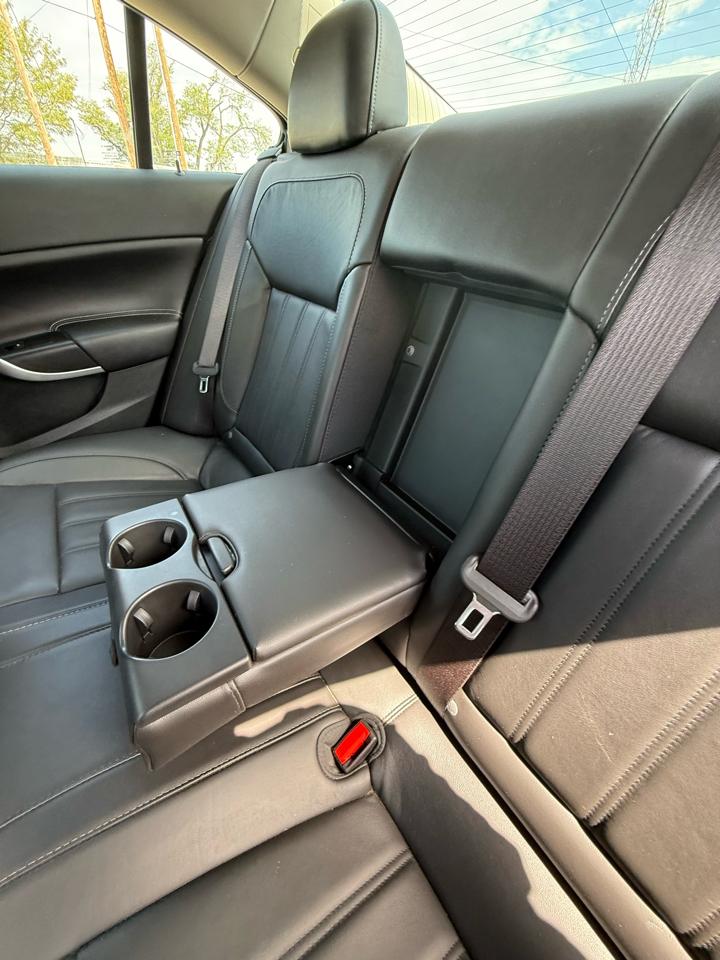 Buick Regal Turbo AWD 2014