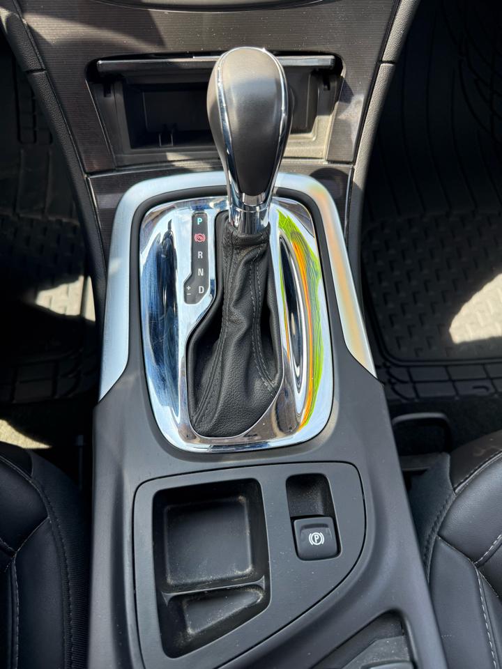 Buick Regal Turbo AWD 2014