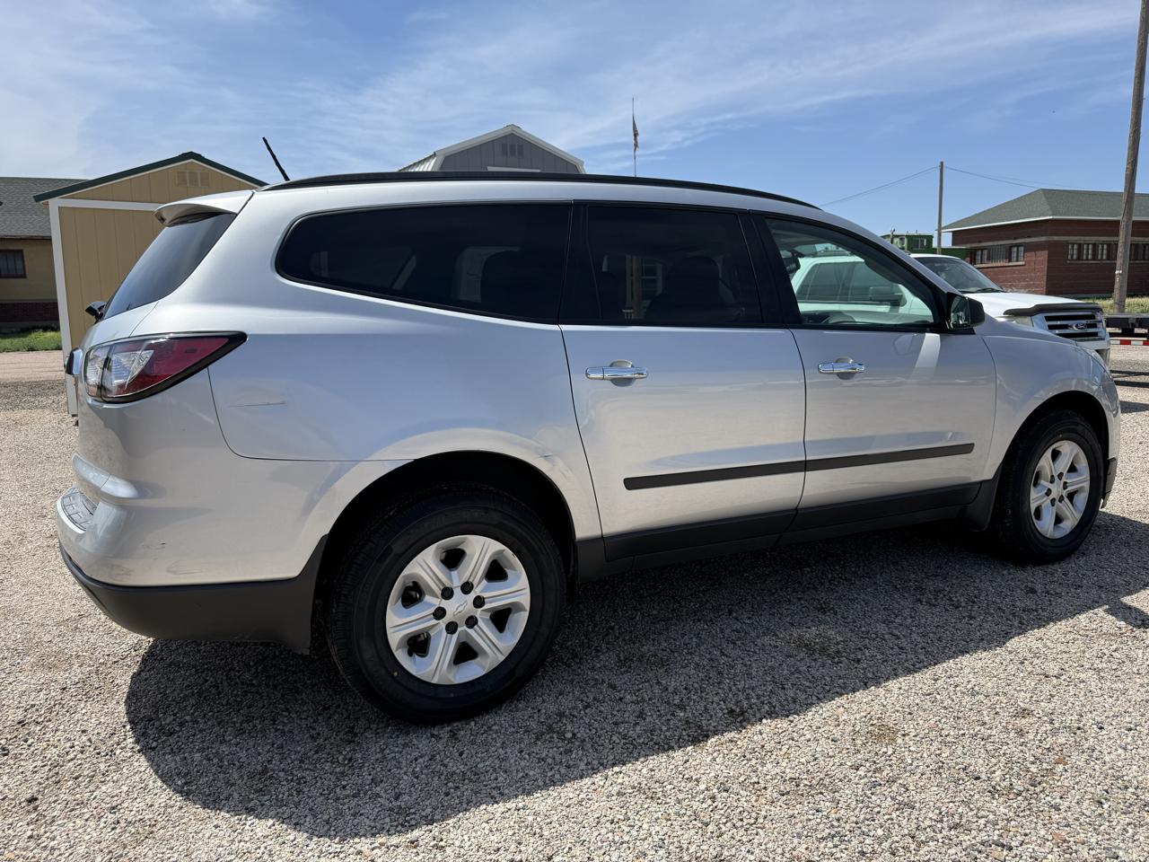 Chevrolet Traverse LS FWD w/PDC 2017