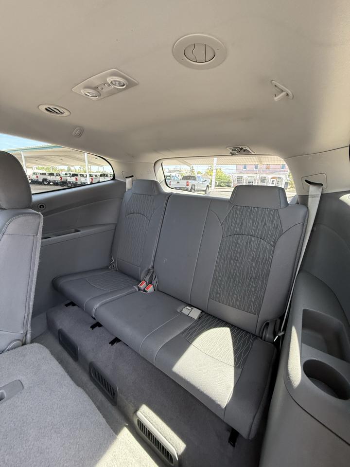 Chevrolet Traverse LS FWD w/PDC 2017
