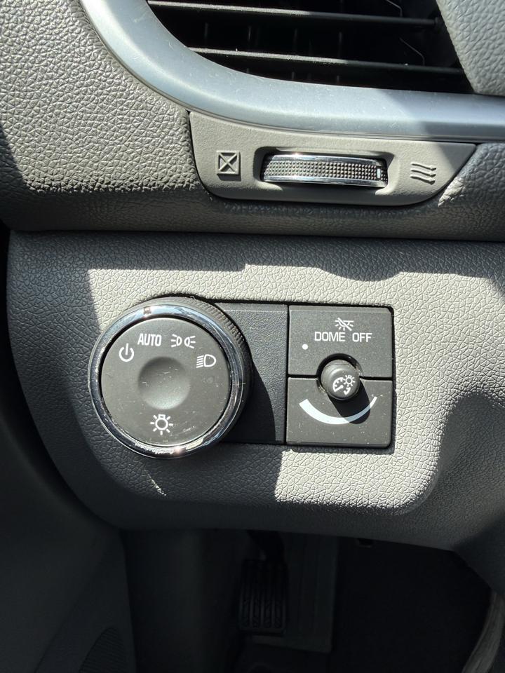 Chevrolet Traverse LS FWD w/PDC 2017