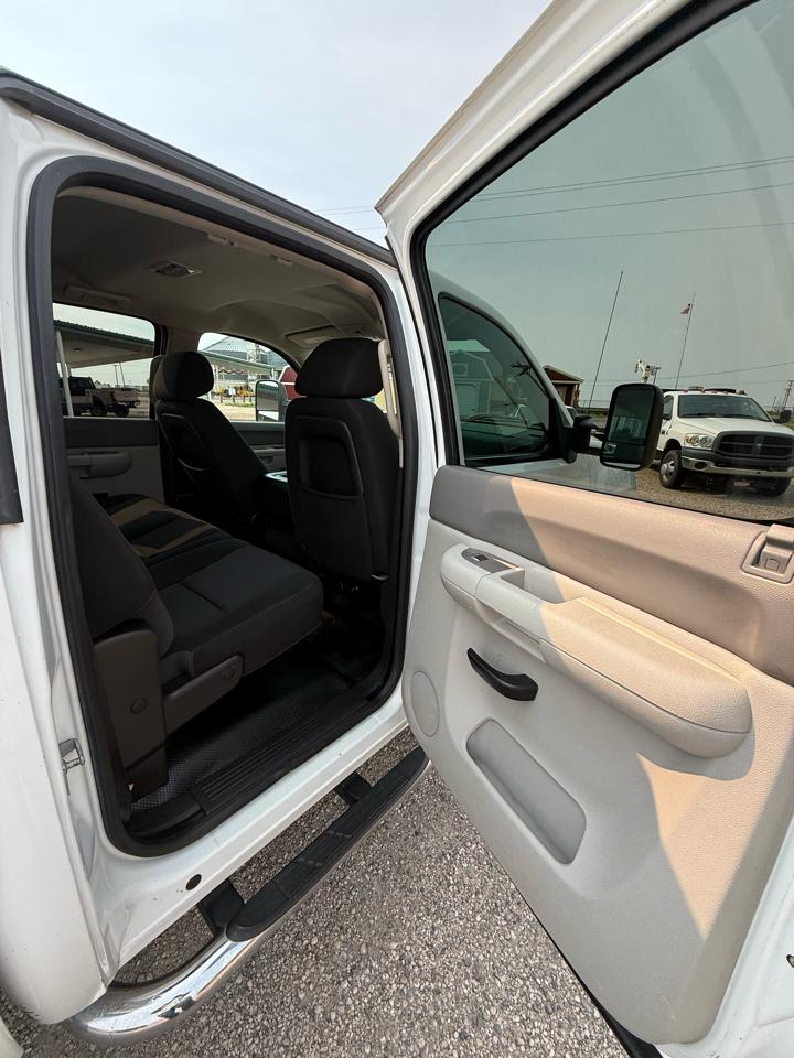 GMC Sierra 2500HD Work Truck Crew Cab 4WD 2012